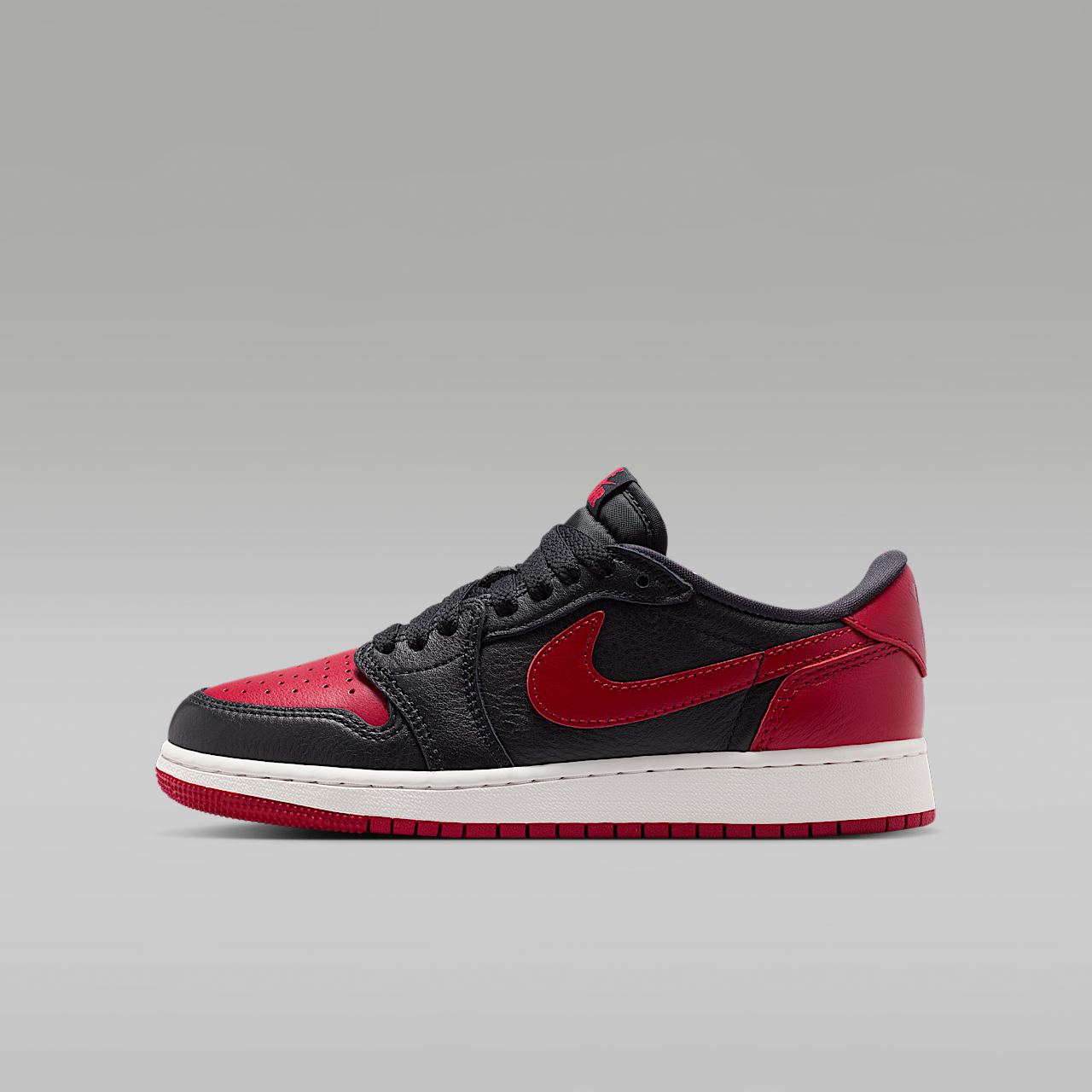 Air Jordan 1 Retro Low OG "Banned"